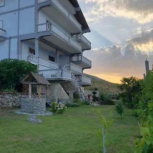 Bella Vista Albanien