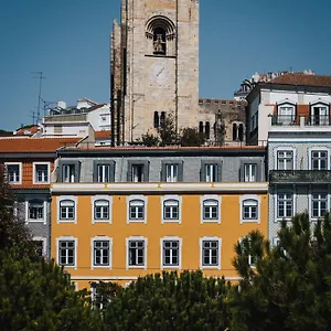 alfama-apartment-lisbon-1100-080.hotels-lisbon-portugal.com/